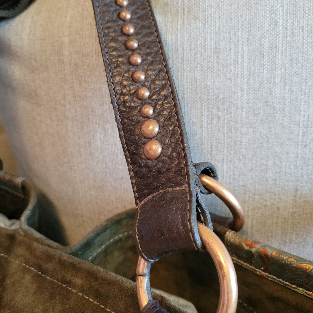 Leather Rocks USA Suede and Embossed Leather purse - Picture 2 of 4